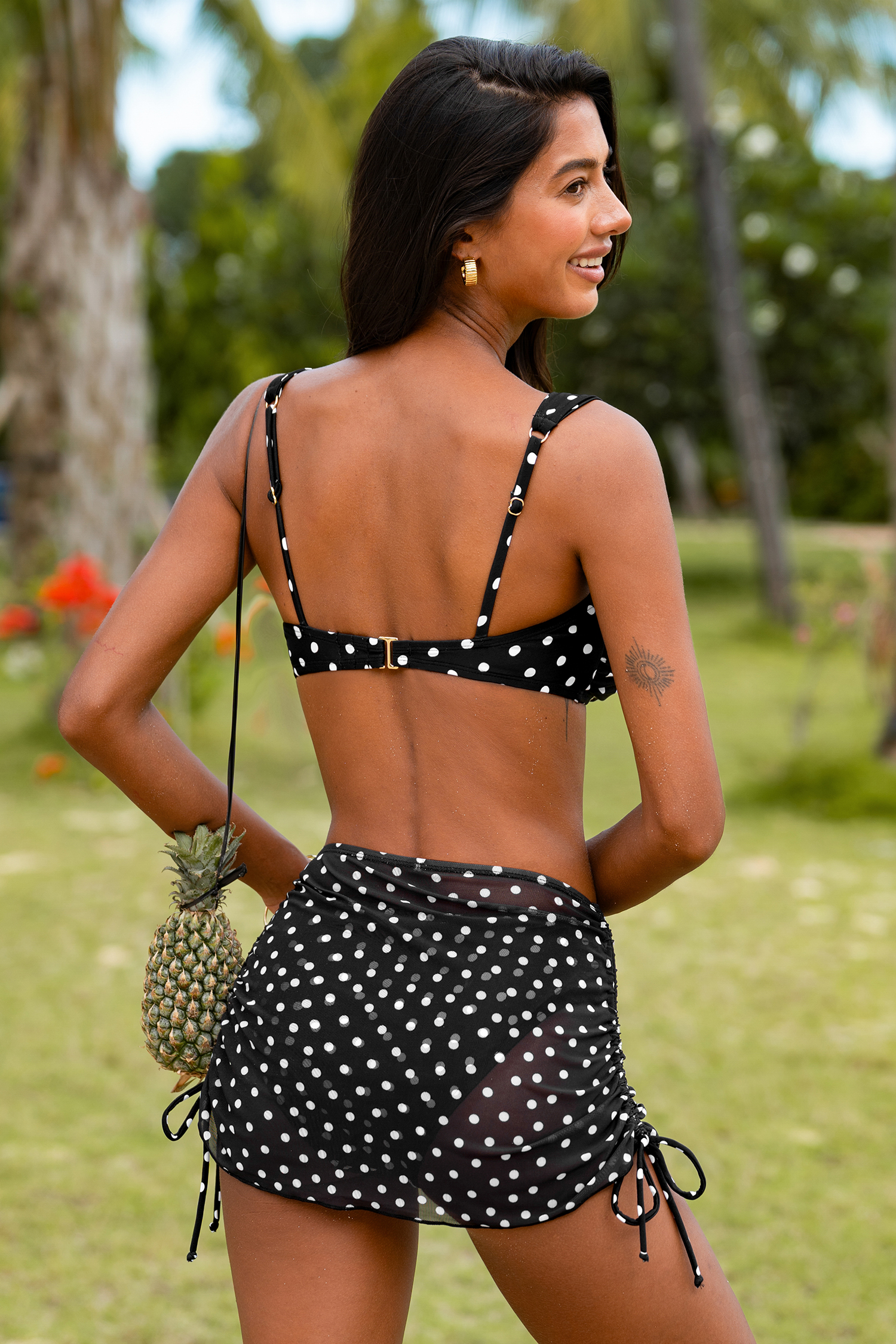Bikini a tre pezzi a pois color sole