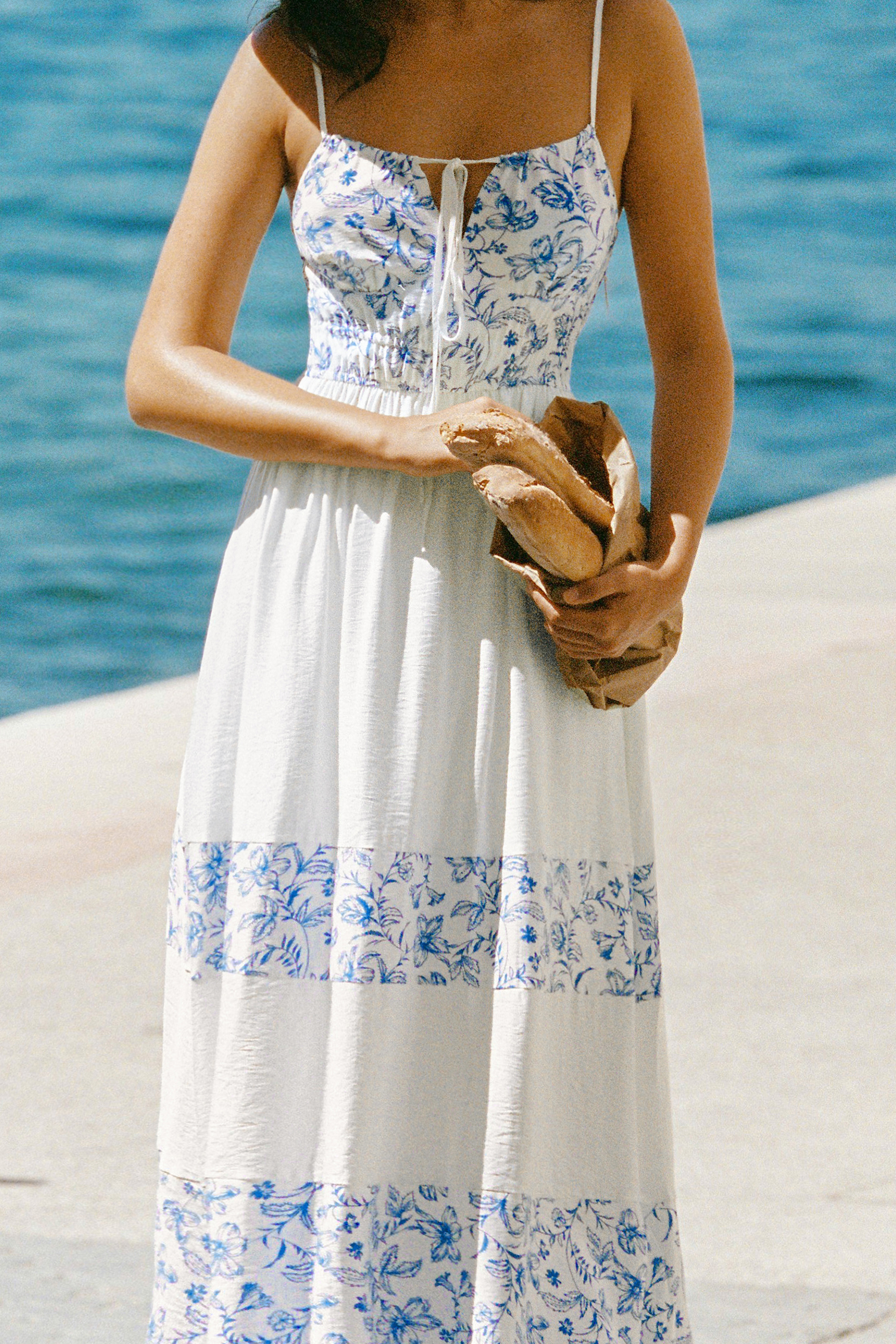 Robe longue florale tricot col carré