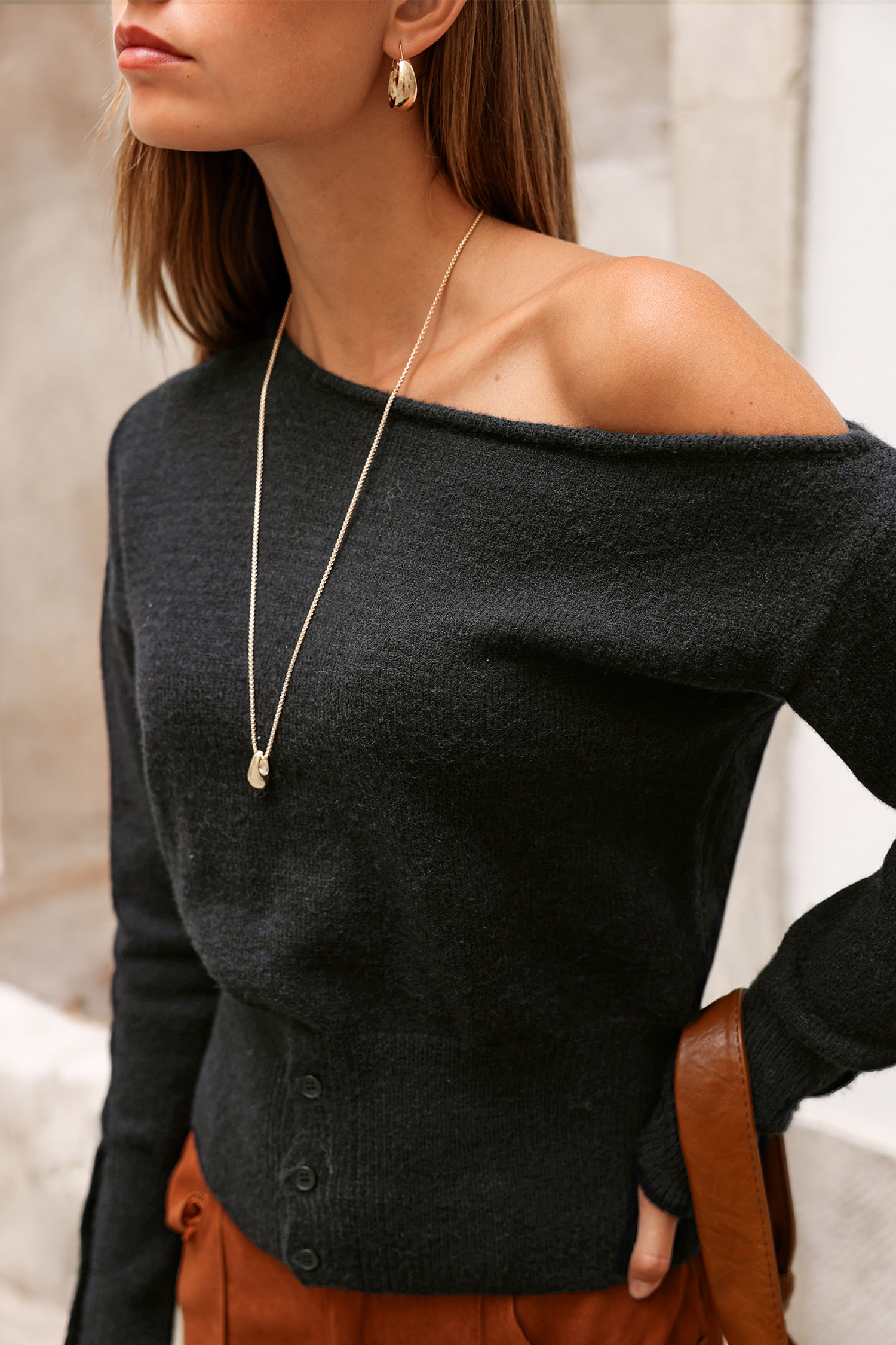 Il miglior maglione nero da indossare